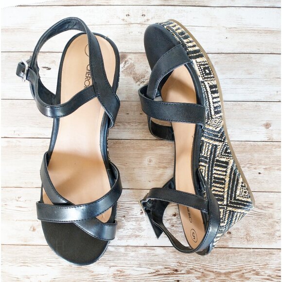 Cherokee Gwen Wedge Sandals Size 5 Girls Black Beige Aztec Tribal Woven Heel - Picture 1 of 14